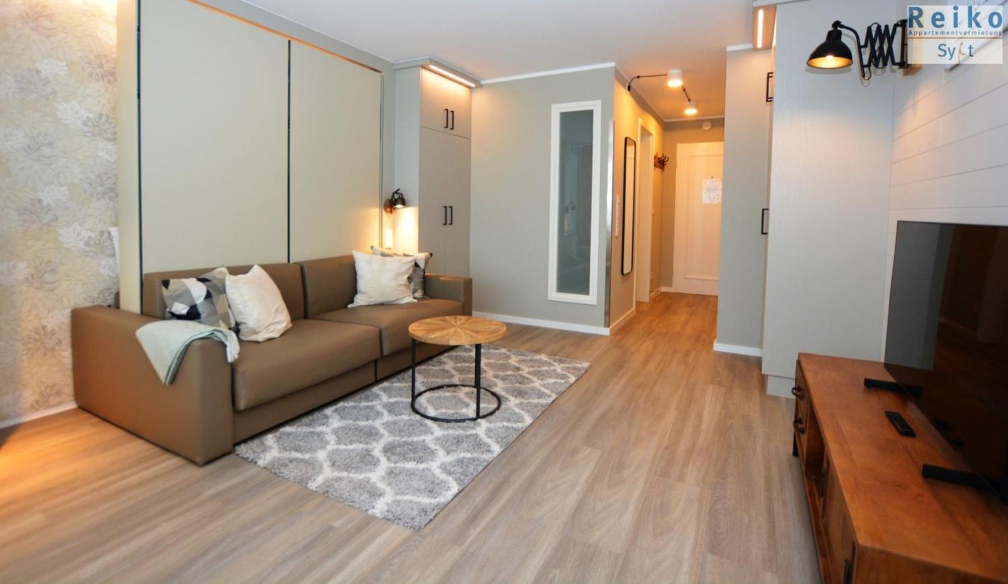1-241a, Seeseite, Haus Metropol, 10etage Apartment